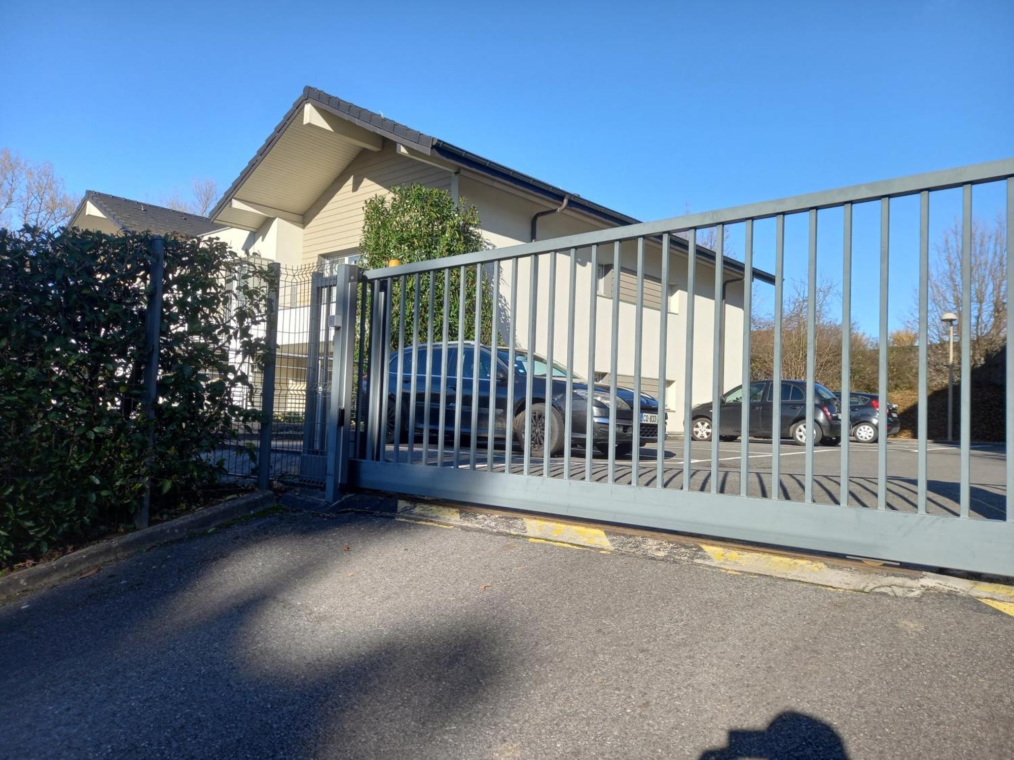 Apartament T2 De 56M2 - Geneve A 5 Min- Parking Prive Gratuit Saint-Julien-en-Genevois Zewnętrze zdjęcie
